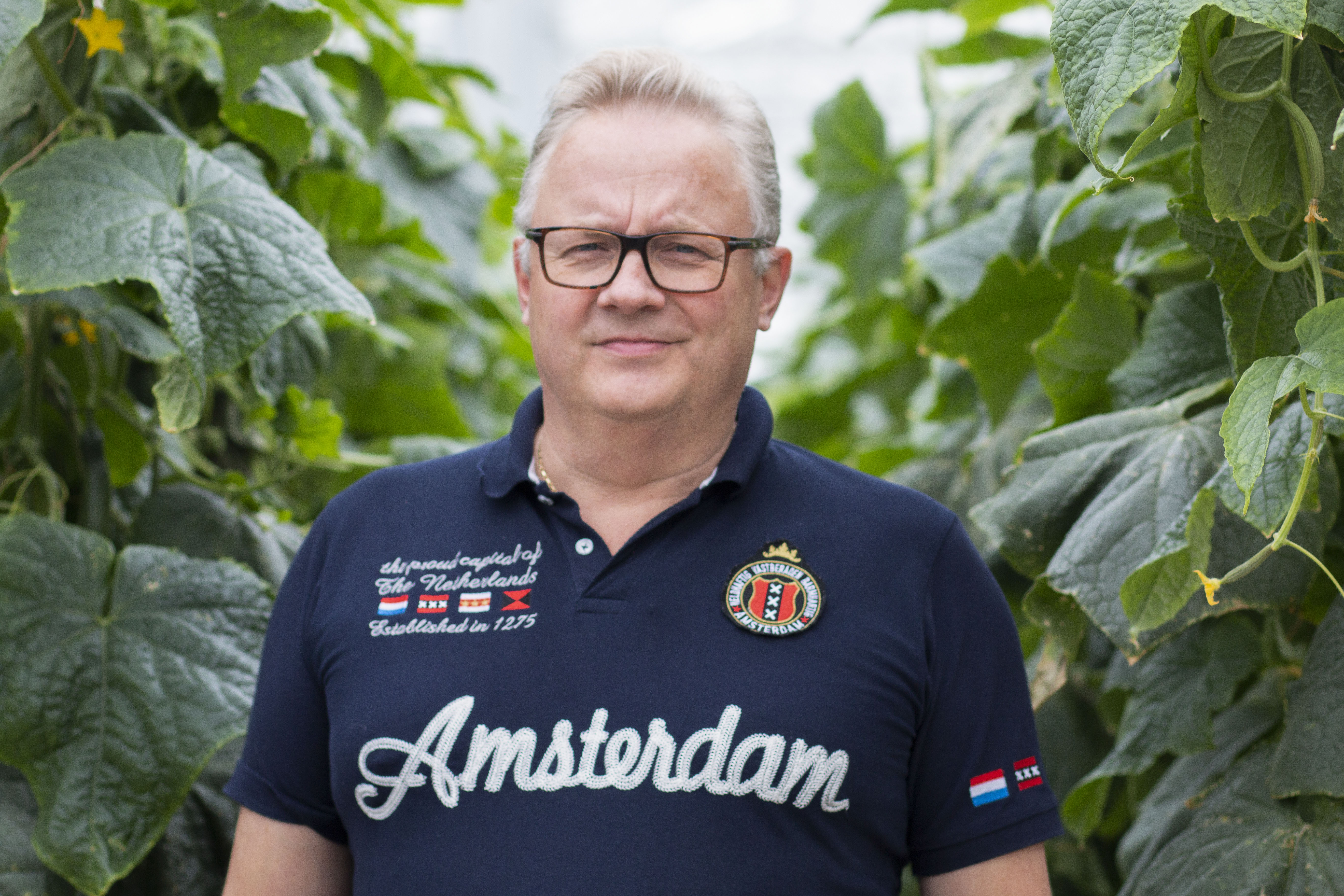 Odlaren Roy Rosendahl i växthuset 